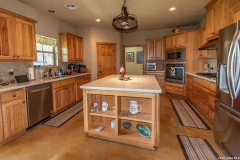 Kitchen - 2657 W Sabinal Rd, Utopia, TX 78884 photo 1 of 1