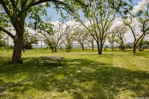 Other - 2657 W Sabinal Rd, Utopia, TX 78884 photo 7 of 10