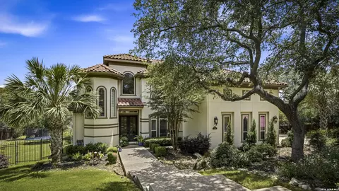 714 Ruidosa Downs, Helotes, TX 78023
