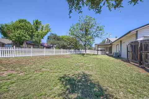 12102 Magnolia Blossom, San Antonio, TX 78247