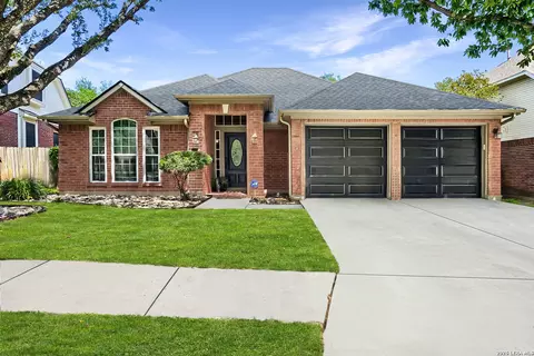 9426 Antoine Forest Dr, San Antonio, TX 78254
