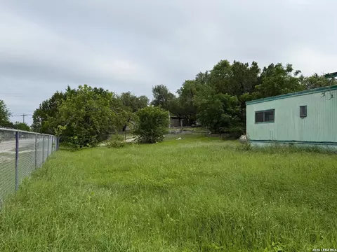526 Scott Way, Canyon Lake, TX 78133