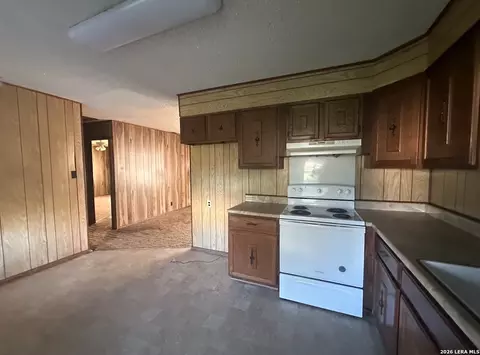 Kitchen - 608 E Westmeyer St, Poth, TX 78147 photo 1 of 2