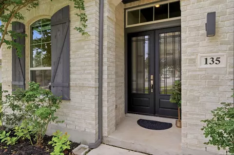 135 Wild Rose Hl, Boerne, TX 78006