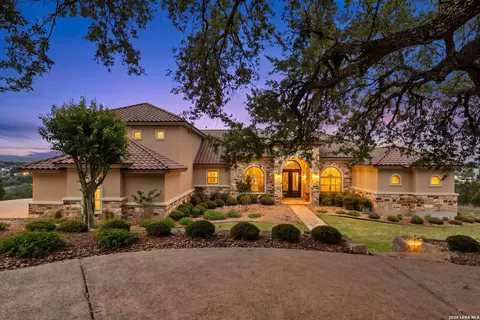 168 Hill Myna Ln, Spring Branch, TX 78070