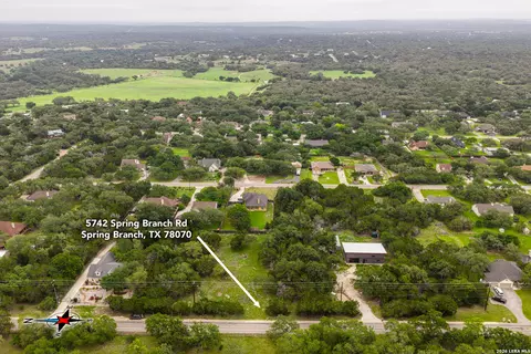 5742 Spring Branch Rd, Spring Branch, TX 78070 photo 2