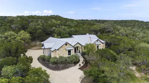 786 Shepherds Crook, Helotes, TX 78023