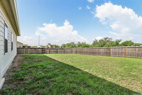 Exterior - 20045 Huckleberry St, Lytle, TX 78052 photo 8 of 10
