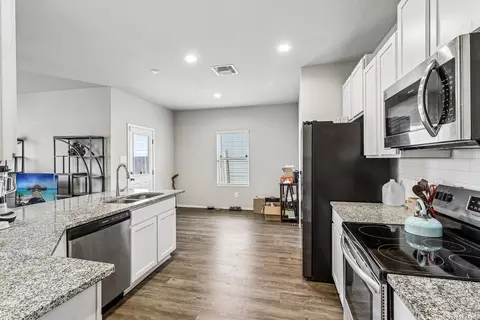 Kitchen - 20045 Huckleberry St, Lytle, TX 78052 photo 2 of 2