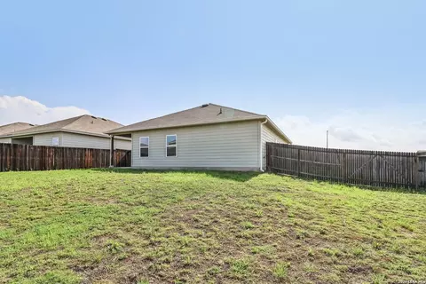 Exterior - 20045 Huckleberry St, Lytle, TX 78052 photo 10 of 10