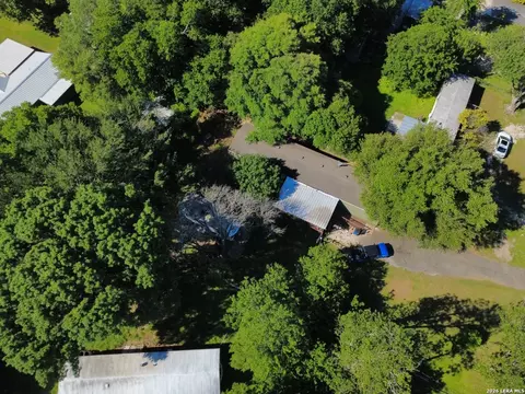 247 Woodcreek Cir, Mcqueeney, TX 78123
