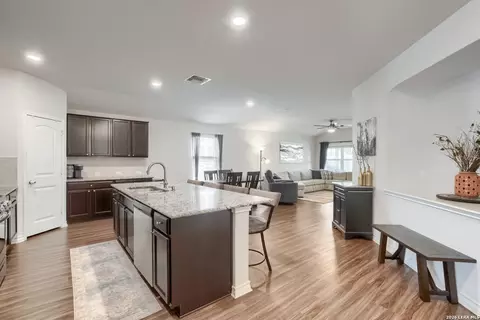 6014 Akin Quay, San Antonio, TX 78261