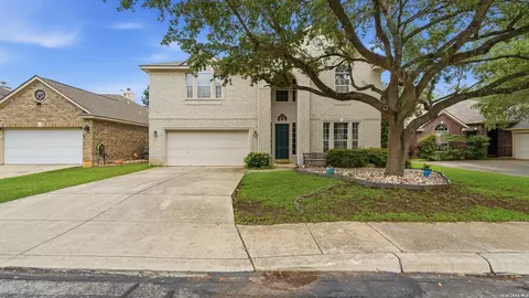 15402 Fall Pl, San Antonio, TX 78247