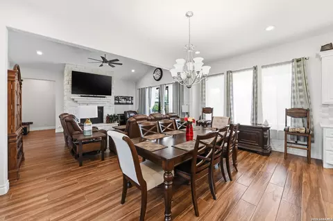 Dining - 103 William Tobin, Blanco, TX 78606 photo 2 of 2