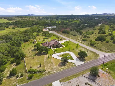 View/Area - 103 William Tobin, Blanco, TX 78606 photo 3 of 7