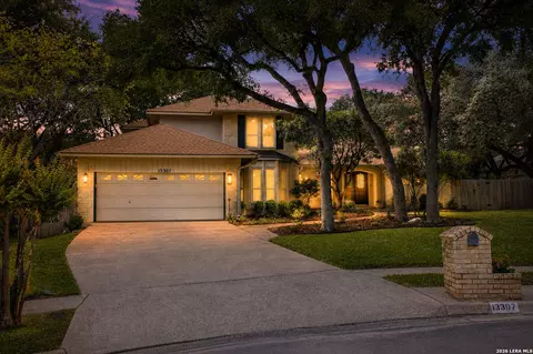 13307 La Vista Dr, San Antonio, TX 78216