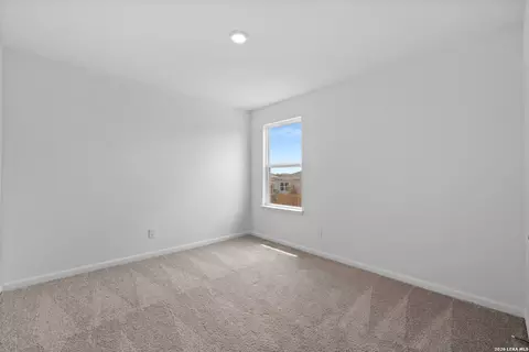 Bedroom - 4331 Rocky Neck Cv, Von Ormy, TX 78073 photo 6 of 7