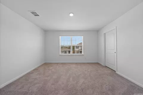 Bedroom - 4331 Rocky Neck Cv, Von Ormy, TX 78073 photo 3 of 7