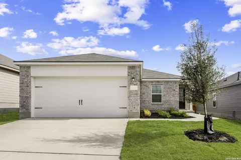 15310 Waterow Vw, Von Ormy, TX 78073