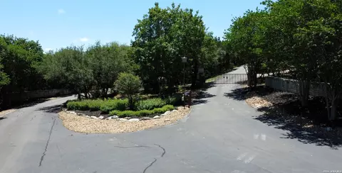 17114 Clovis, Helotes, TX 78023 photo 2