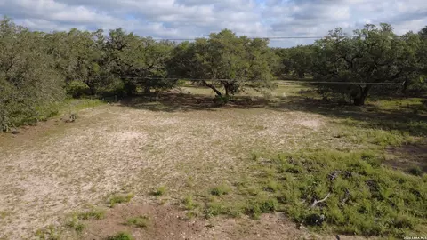 4135 Coughran, Pleasanton, TX 78064