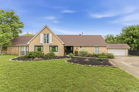 8433 Oak Thicket, San Antonio, TX 78255