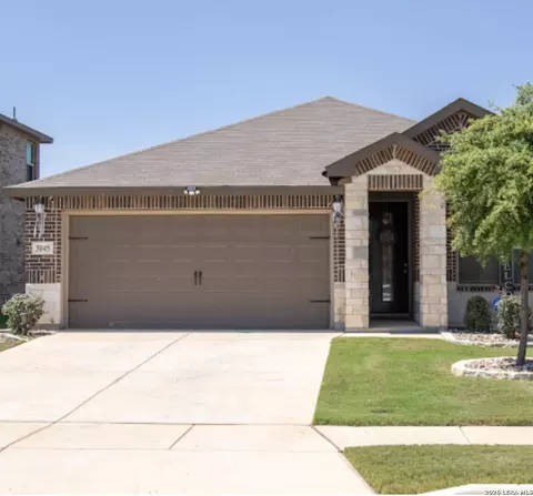 3045 Beringer Blvd, Schertz, TX 78154