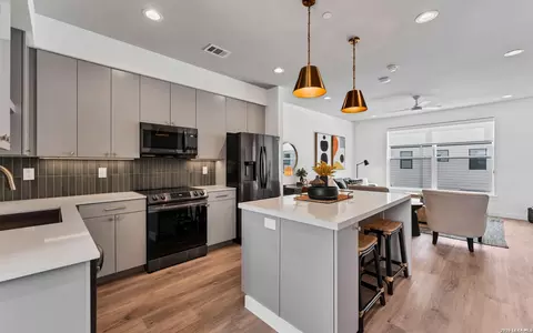 1208 N Academy UNIT 3205, New Braunfels, TX 78130