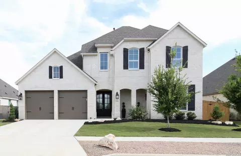 1911 Privet Rd, New Braunfels, TX 78132