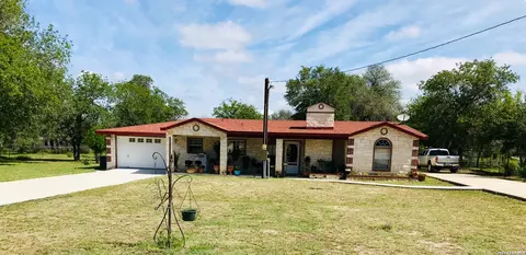 1215 Red Gate Dr, San Antonio, TX 78264