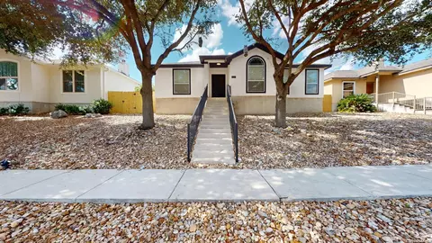 6127 Royal Rdg, San Antonio, TX 78239