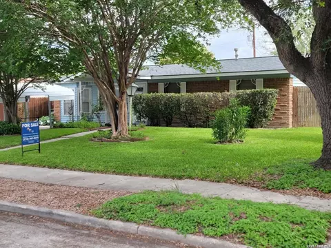 339 Covina, San Antonio, TX 78218