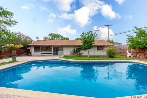 5502 Aspen Valley St, San Antonio, TX 78242
