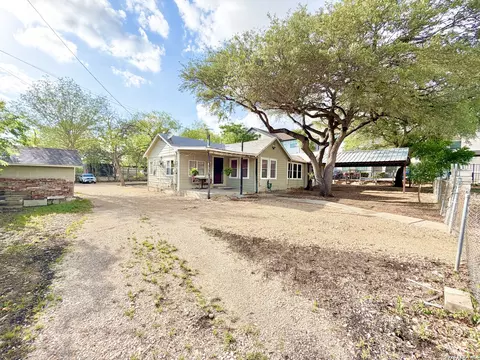 915 Shearer, San Antonio, TX 78201