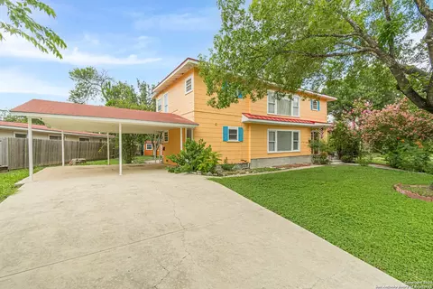 416 Alexander Hamilton Dr, San Antonio, TX 78228