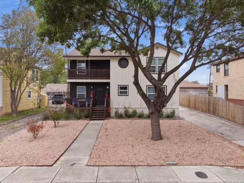 109 Alexander Hamilton Dr, San Antonio, TX 78228