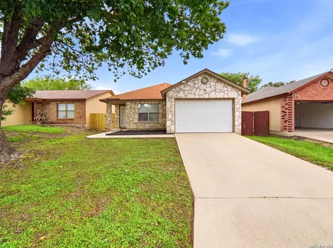 6827 Celes Meadow Dr, Converse, TX 78109