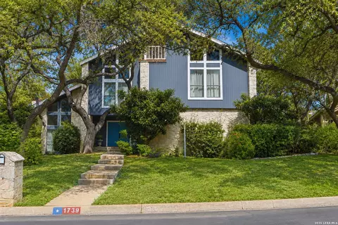 1739 Royal Cres, San Antonio, TX 78231