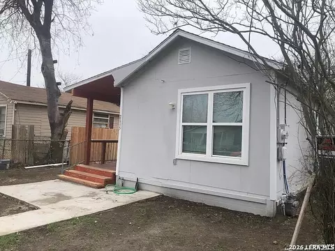 2115 S Navidad St, San Antonio, TX 78207