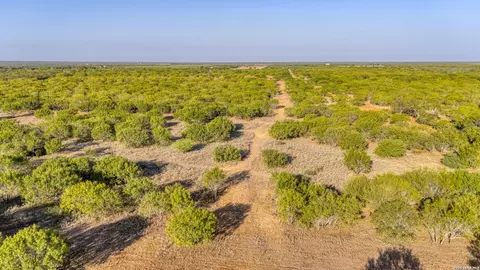 tbd Cr 331 W, Jourdanton, TX 78026