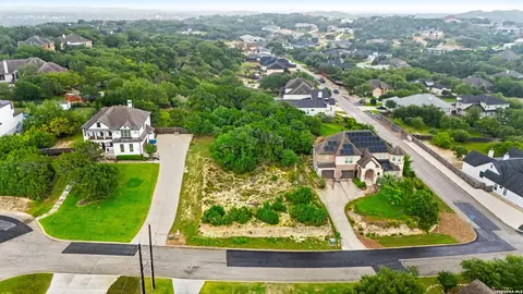 26018 Tivoli Mdw, San Antonio, TX 78260