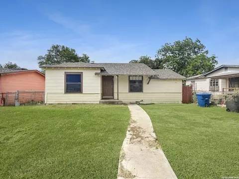 842 Price Ave, San Antonio, TX 78211