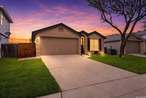 2679 Hunt St, New Braunfels, TX 78130
