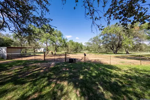 Exterior - 175 Quail Creek Dr, Lytle, TX 78052 photo 12 of 15