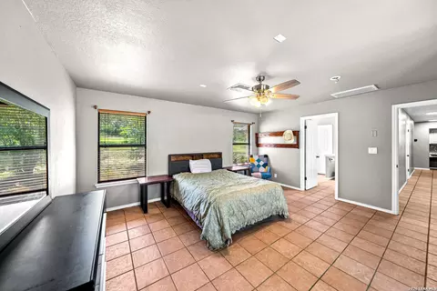 Bedroom - 175 Quail Creek Dr, Lytle, TX 78052 photo 2 of 4