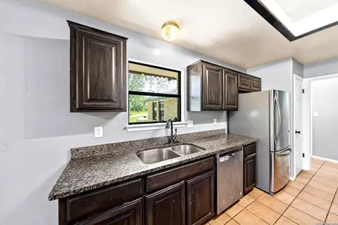 Kitchen - 175 Quail Creek Dr, Lytle, TX 78052 photo 3 of 3