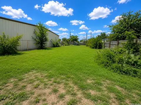 6631 Winkle Ct, San Antonio, TX 78227
