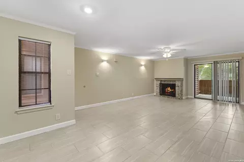 13018 Heimer Rd #109, San Antonio, TX 78216