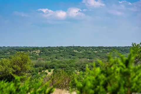 850 Sd 24755, Rocksprings, TX 78880