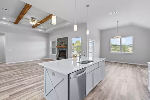 1361 Yaupon, Fischer, TX 78623
